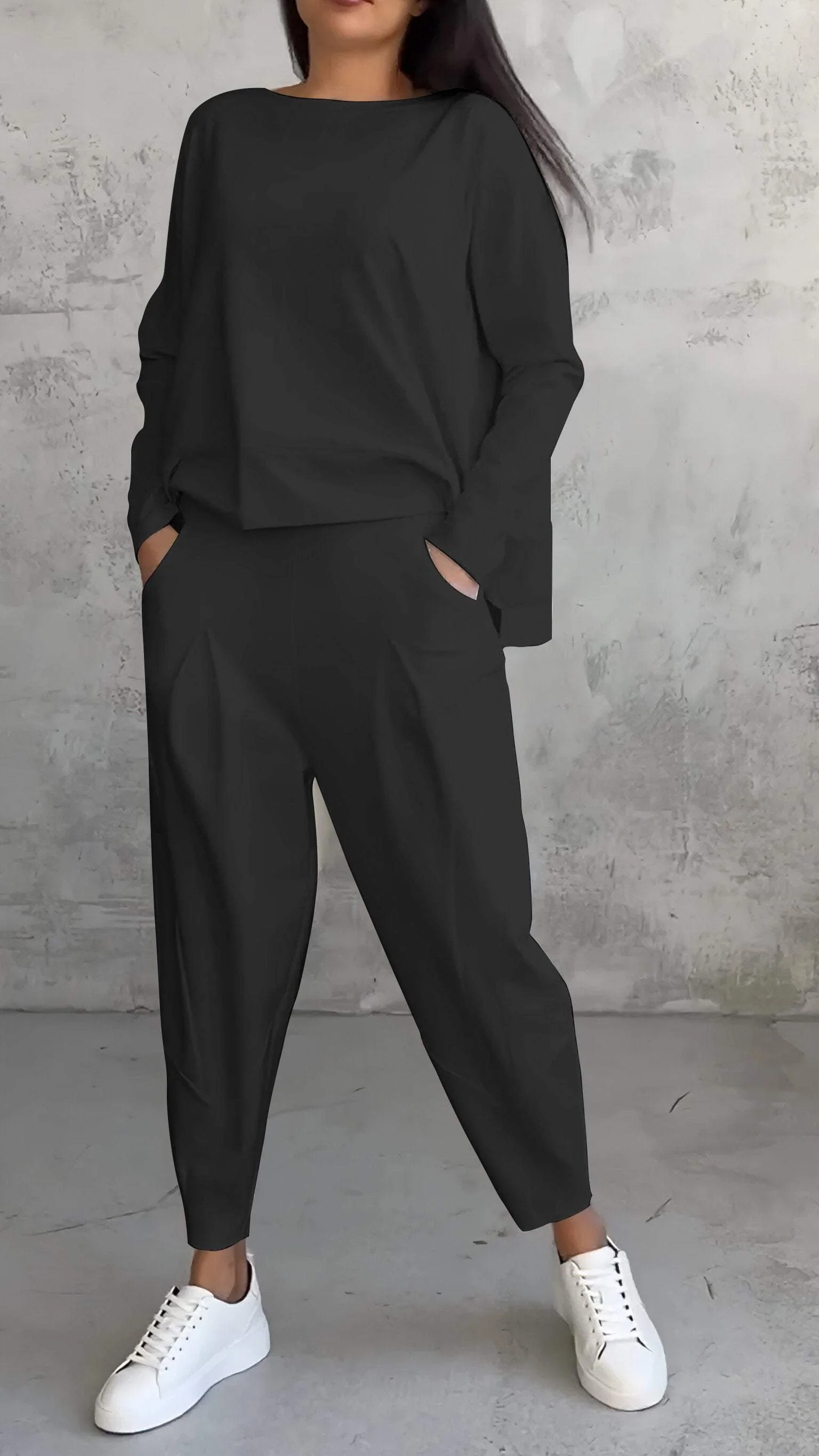 Emilie Women's Set – Comfortable and Elegant Round Neck Outfit in Spandex with Modern Style - Image 9