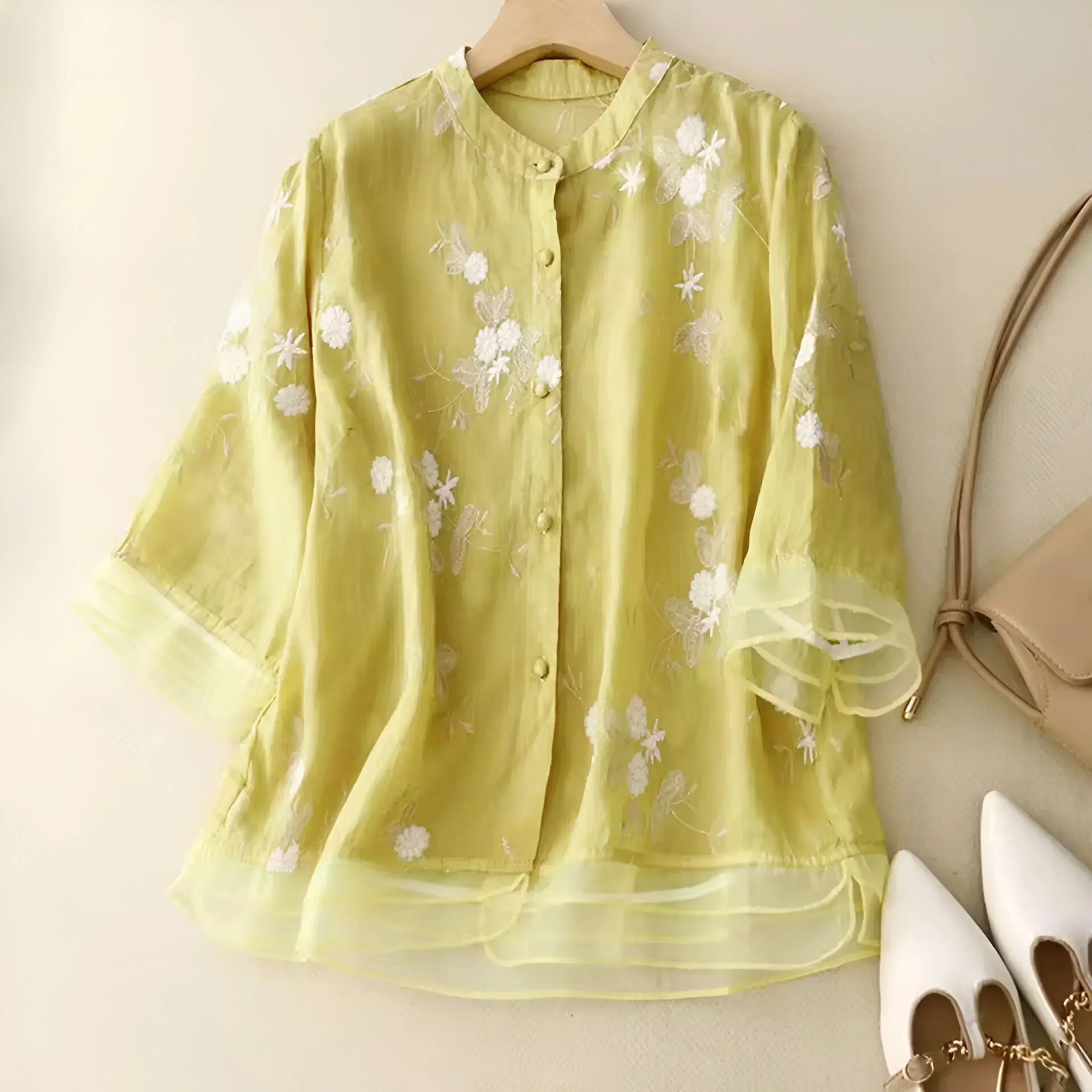 Emily Blouse Femme – Elegant Floral Blouse in Airy Fabric with Classic Cut - Image 4