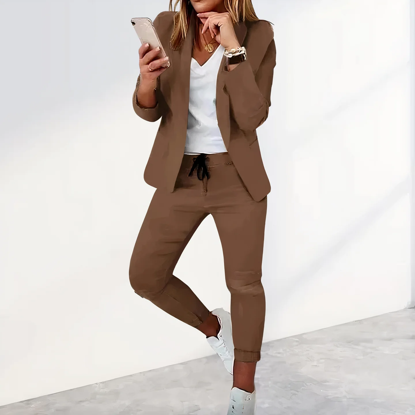 Kailani Damen Ensemble – Eleganter 2-Teiliger Anzug mit Blazer & Bequemer Hose - Image 3