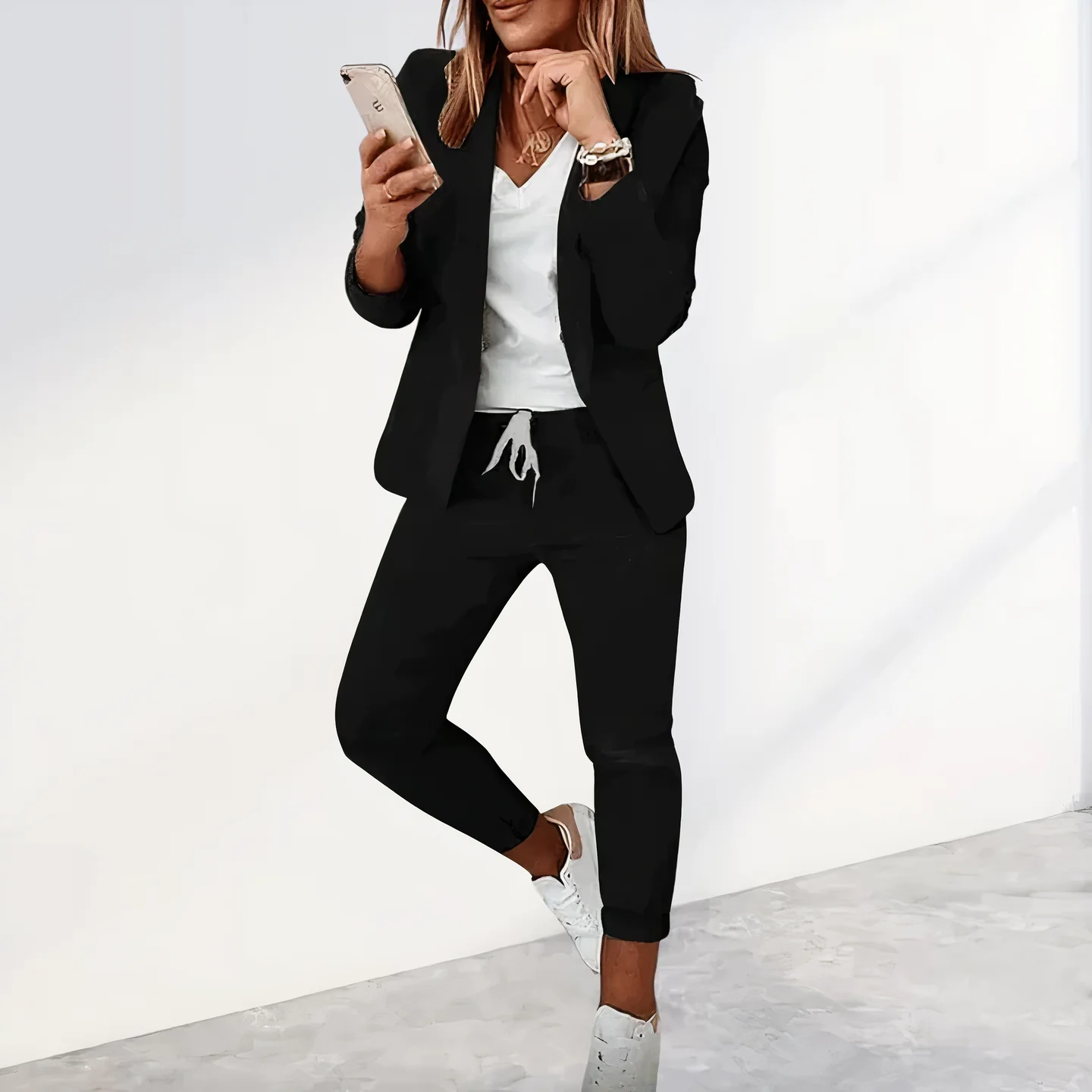 Kailani Damen Ensemble – Eleganter 2-Teiliger Anzug mit Blazer & Bequemer Hose - Image 4