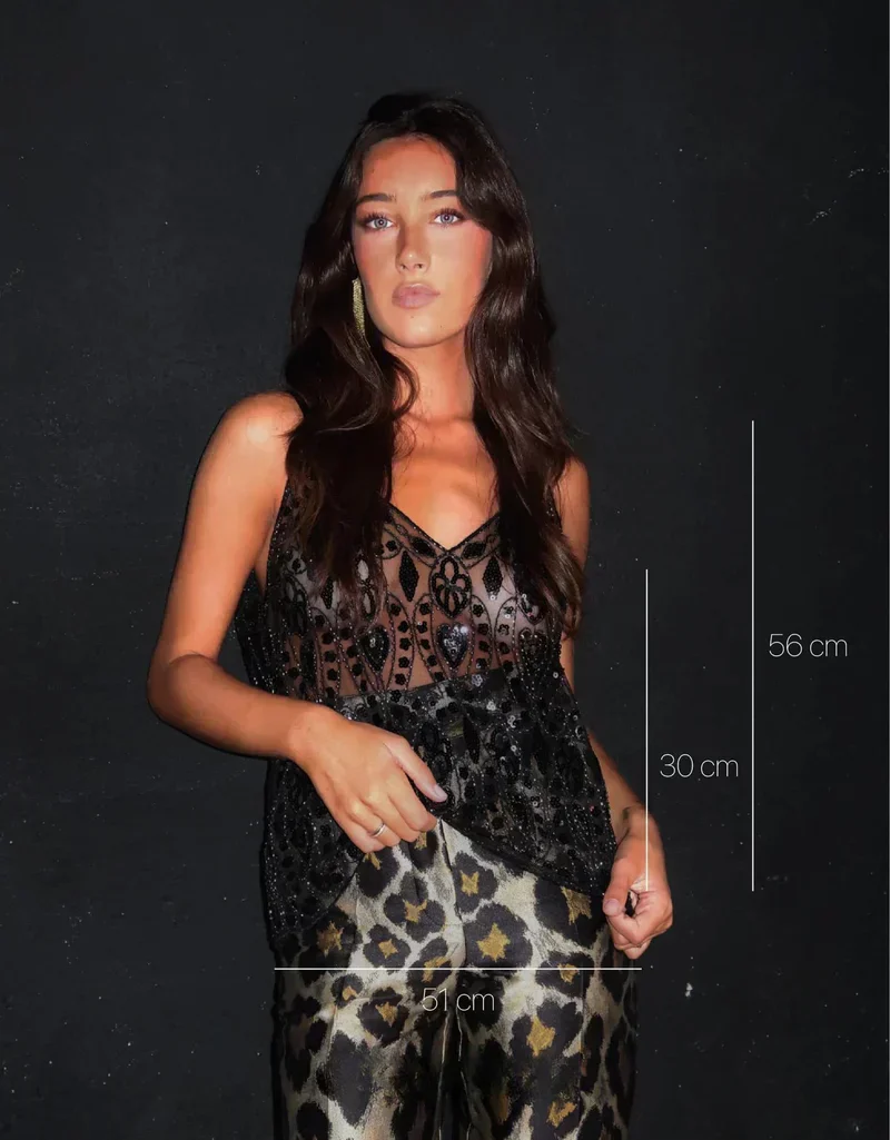 Kate Haut Femme – Elegant Top Adorned with Luxurious Details and Comfortable Fit - Image 3