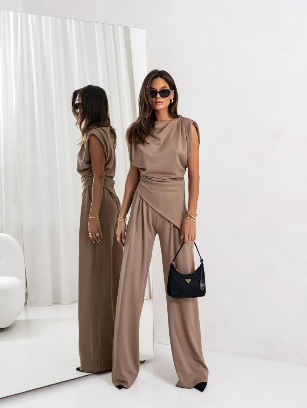 Vivine Damen Zweiteiler Set – Drapiertes Oberteil und Weite Hose mit Elegantem Schnitt - Image 3